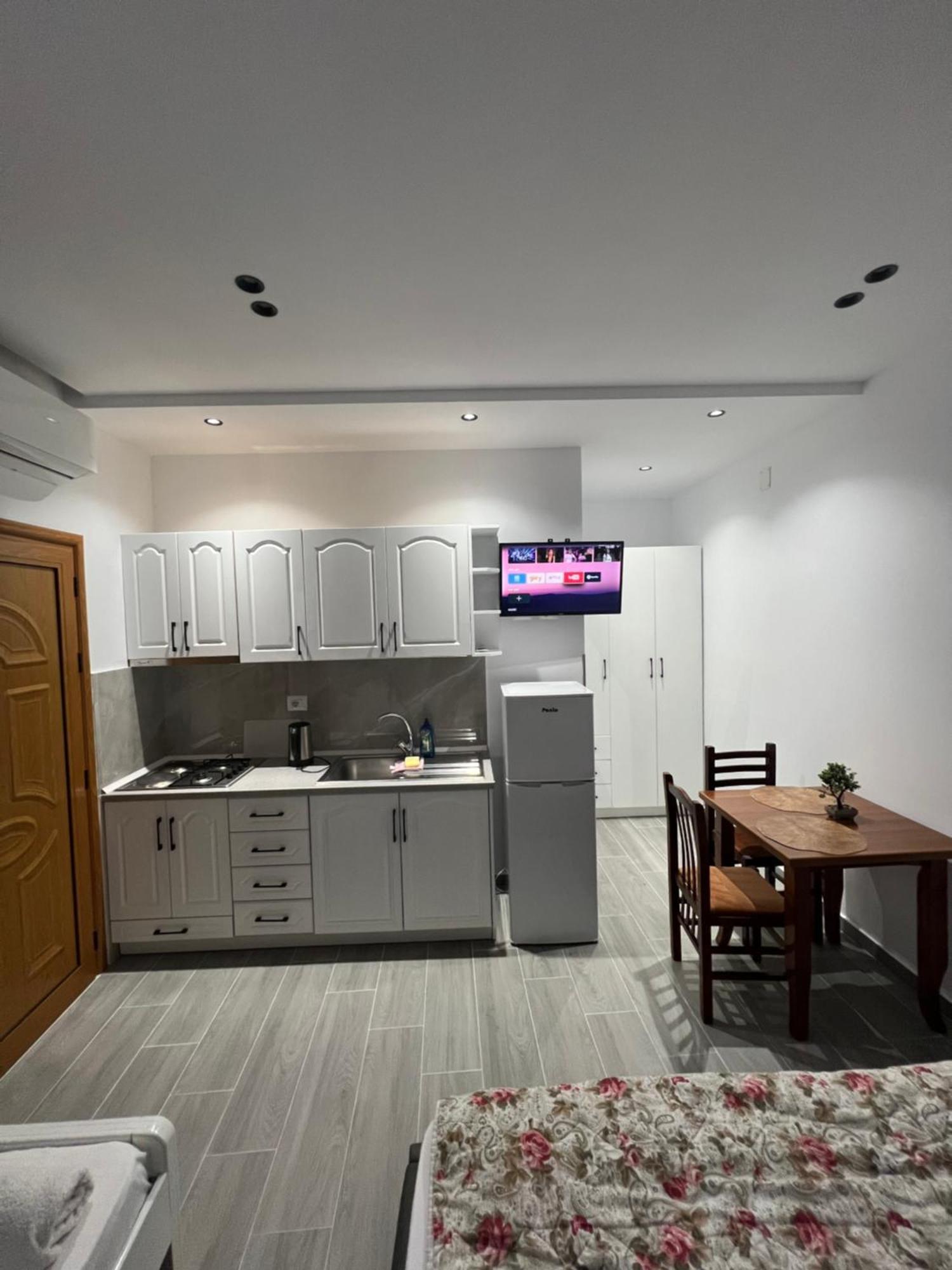 Vila Anxhelo Vlorë 外观 照片