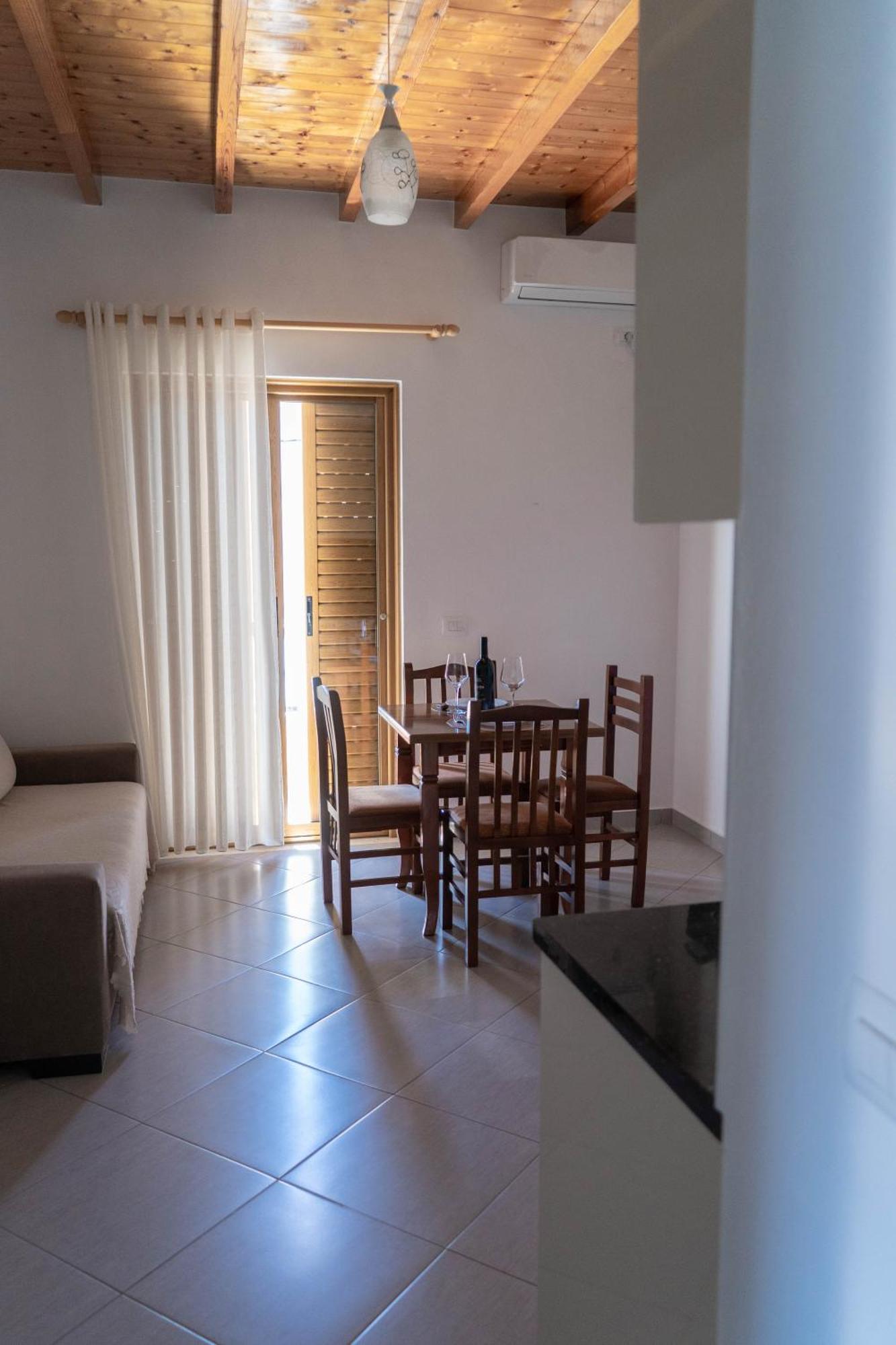 Vila Anxhelo Vlorë 外观 照片
