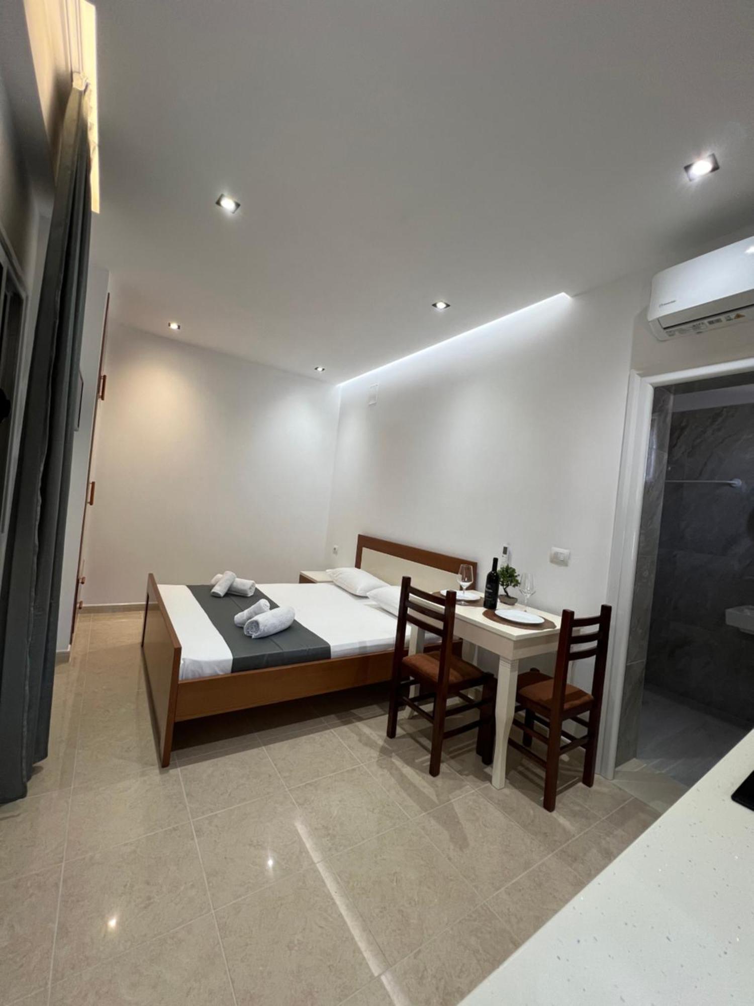 Vila Anxhelo Vlorë 外观 照片